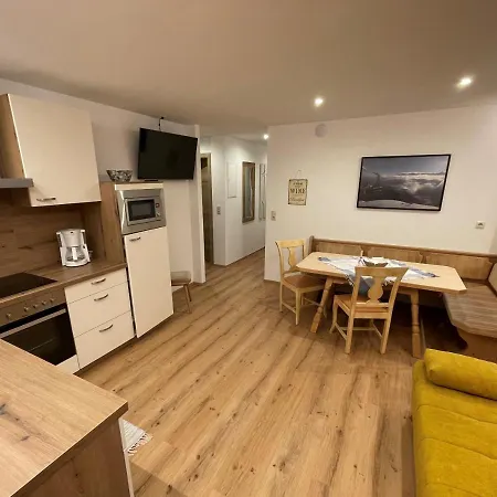 Zillertal Apartament *